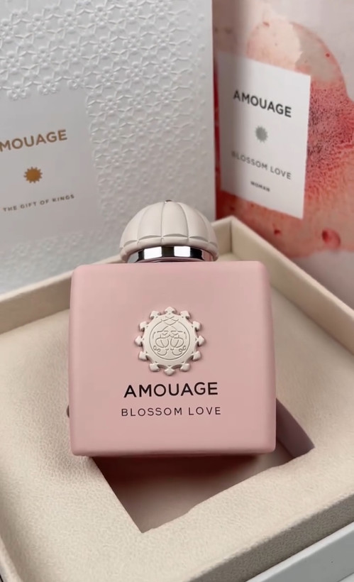 عطر ادکلن زنانه بلوسوم لاو ۱۰۰ میل مستر کوالیتی سفارش اروپا بارکددار