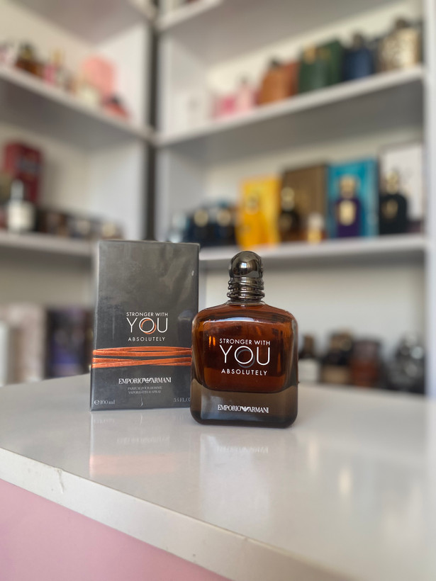عطر ادکلن مردانه استرانگر ویت یو ابسولوتلی ۱۰۰ میل مسترکوالیتی سفارش اروپا بارکددار