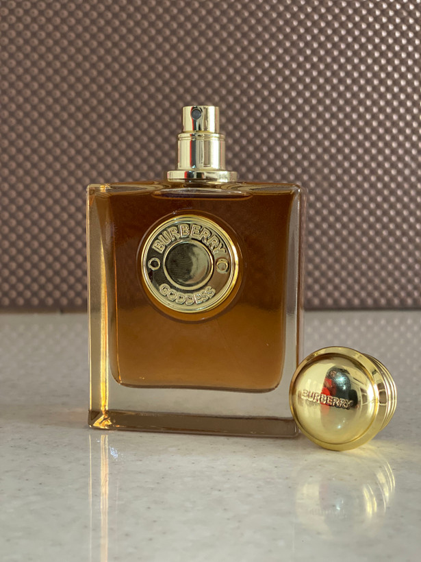 عطر ادکلن زنانه گادس ۱۰۰ میل مسترکوالیتی سفارش اروپا بارکددار