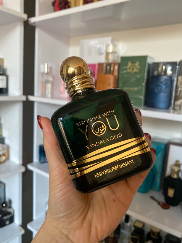 عطر ادکلن زنانه مردانه (یونیسکس)استرانگر ویت یو صندل وود ۱۰۰ میل مسترکوالیتی سفارش اروپا بارکددار