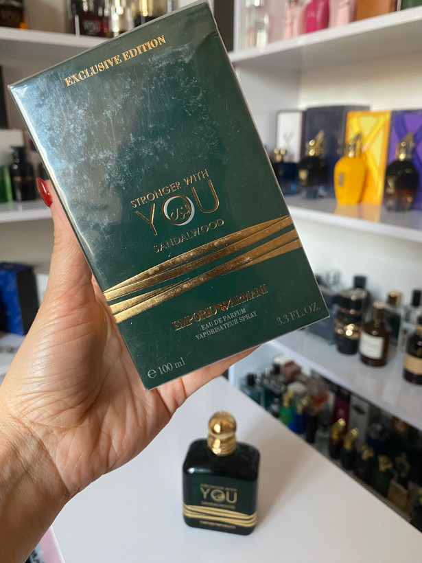 عطر ادکلن زنانه مردانه (یونیسکس)استرانگر ویت یو صندل وود ۱۰۰ میل مسترکوالیتی سفارش اروپا بارکددار