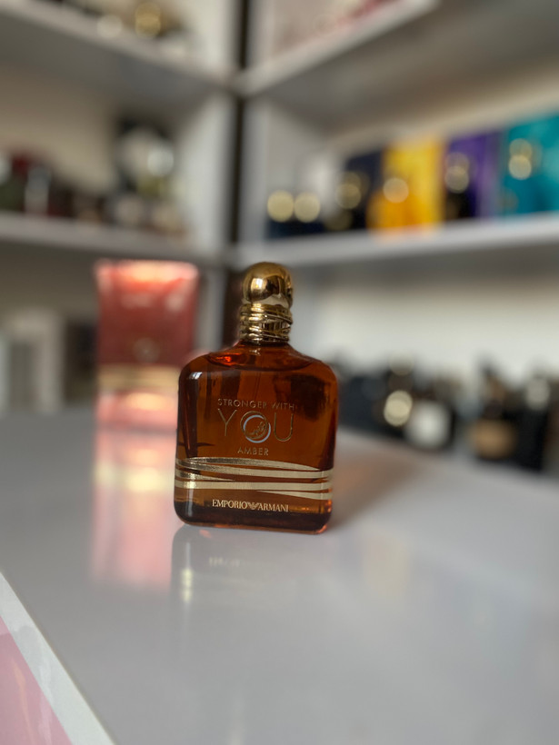 عطر ادکلن (یونیسکس) استرانگر ویت یو امبر ۱۰۰ میل مسترکوالیتی سفارش اروپا بارکددار