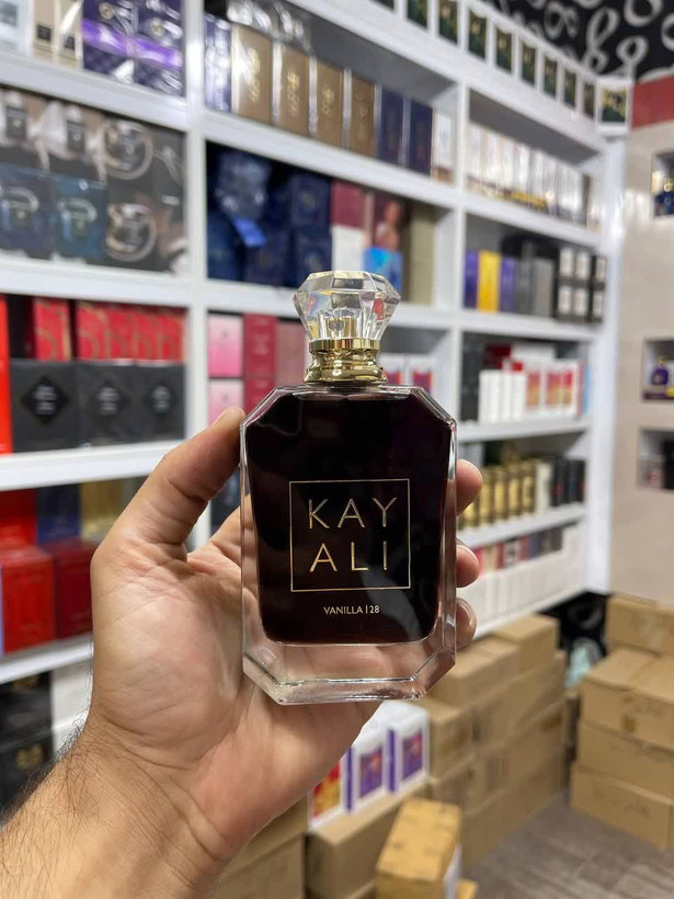 عطر ادکلن زنانه مردانه وانیلا ۲۸ ۱۰۰ میل مسترکوالیتی سفارش اروپا بارکددار
