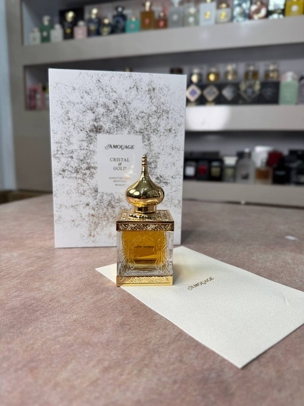 عطر ادکلن زنانه کریستال و گلد ۵۰ میل مسترکوالیتی سفارش اروپا بارکددار