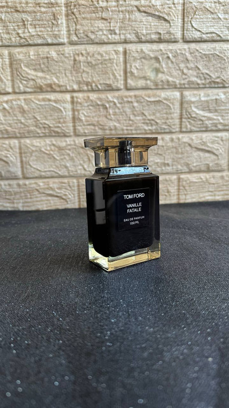 عطر ادکلن زنانه مردانه وانیلا فتال ۱۰۰ میل مسترکوالیتی سفارش اروپا بارکددار