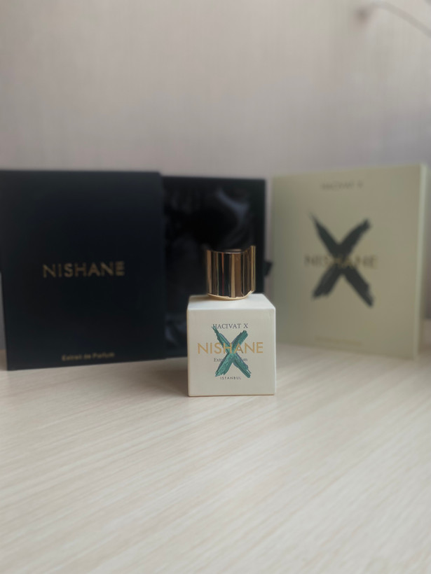 عطر ادکلن زنانه مردانه حاجیوات ایکس ۱۰۰ میل مسترکوالیتی سفارش اروپا بارکددار