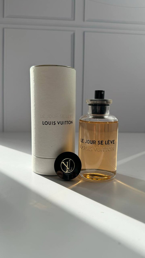عطر ادکلن زنانه له جور سه لیو ۱۰۰ میل مسترکوالیتی سفارش اروپا بارکددار